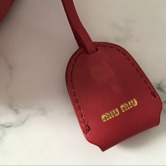 Miu Miu Miu clutch smooth antique leather deliberately stained to look old - Picture 16 of 16